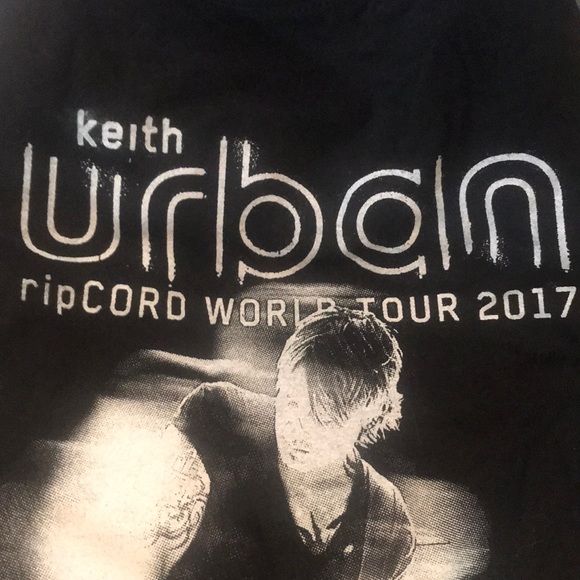 “KEITH URBAN” Concert T Shirt - Picture 6 of 7